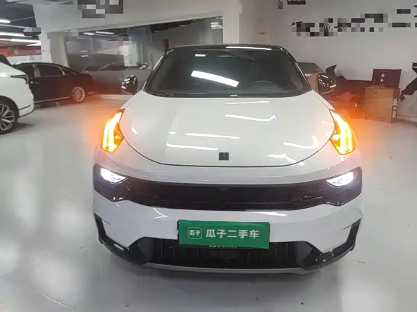 Lynk & Co 05 EM-P 2023