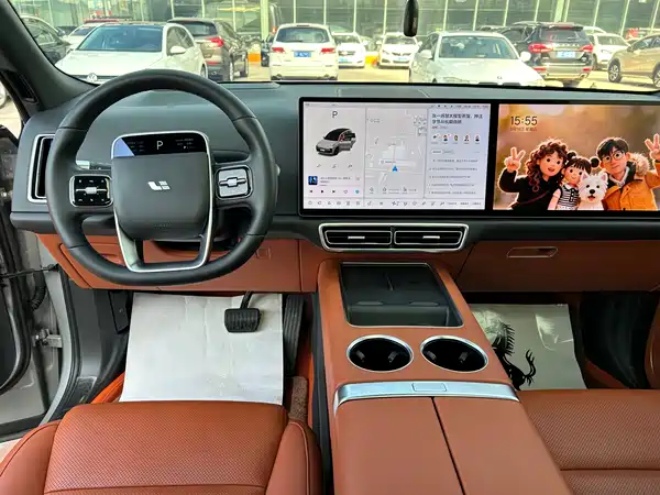 Li Auto L8 2023