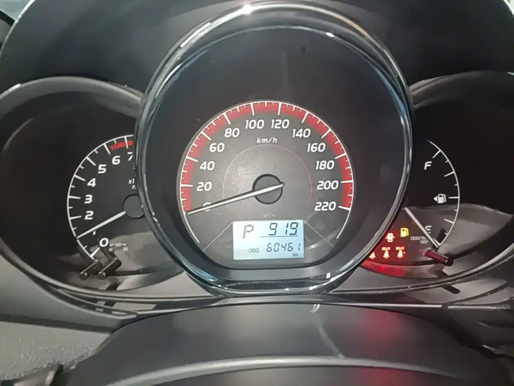 Toyota Vios 2023 — фото 12