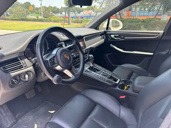 Porsche Macan 2019