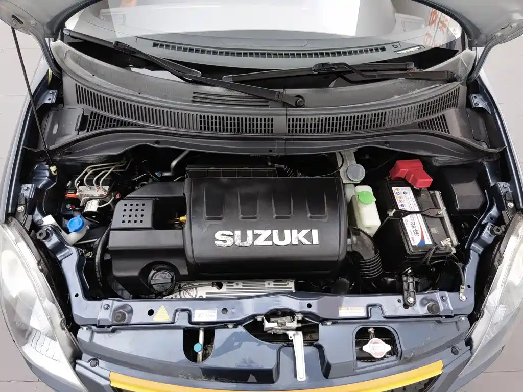 Suzuki Swift 2018 — фото 6