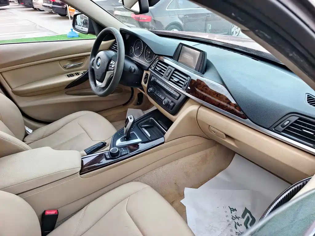 BMW 3 Series 2013 — фото 15