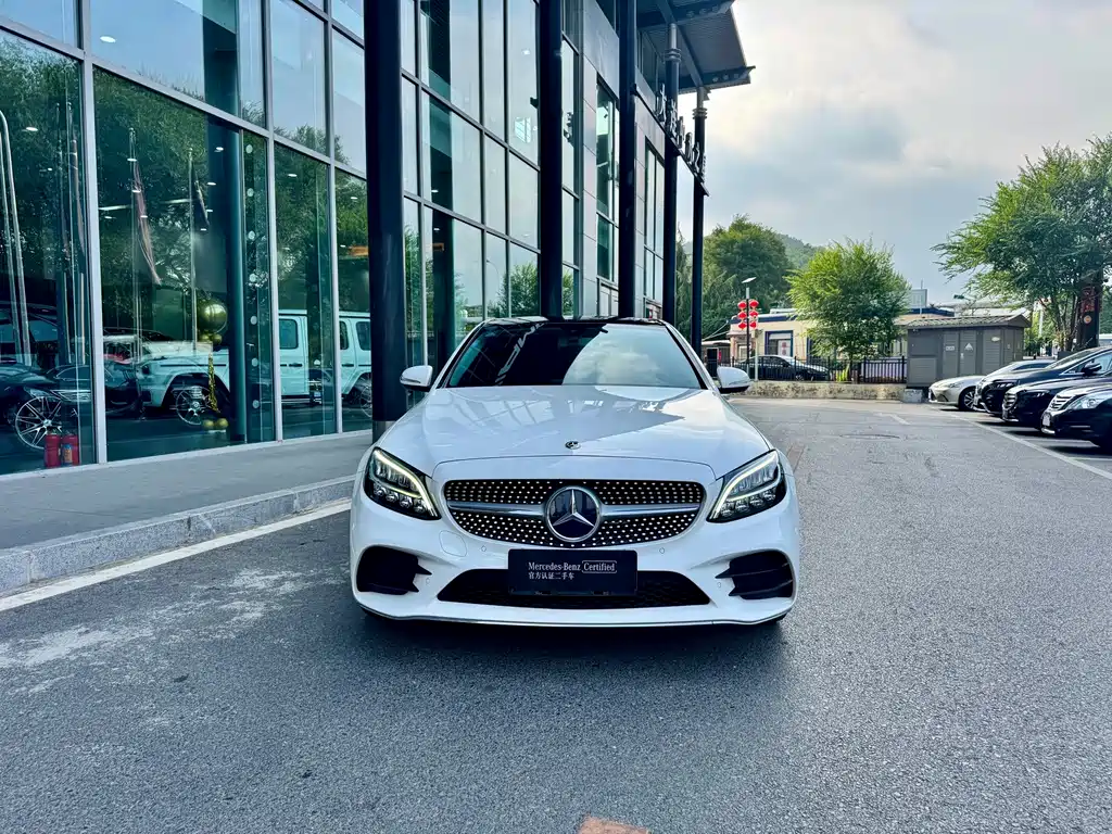 Mercedes-Benz C-Class 2019 — фото 4