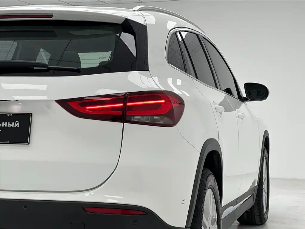 Mercedes-Benz GLA 2020 — фото 9
