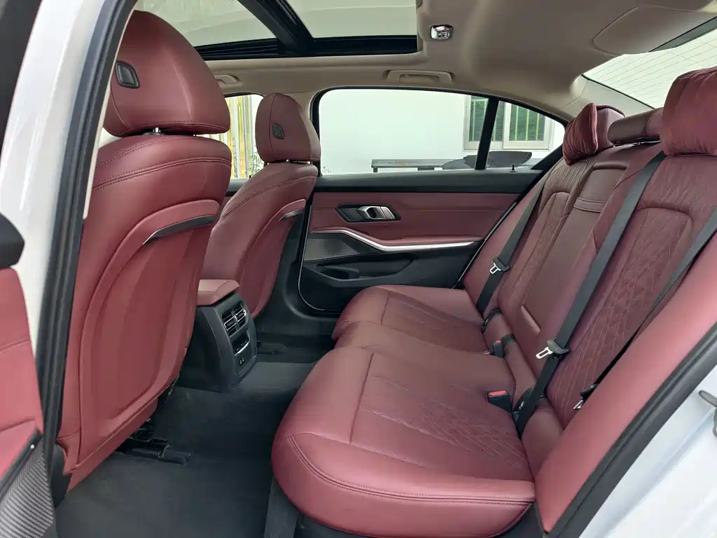 BMW i3 2022 — фото 11