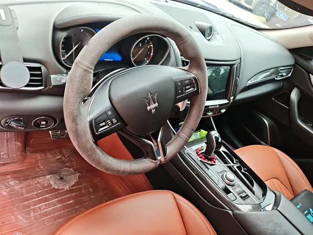 Maserati Levante 2017 — фото 3