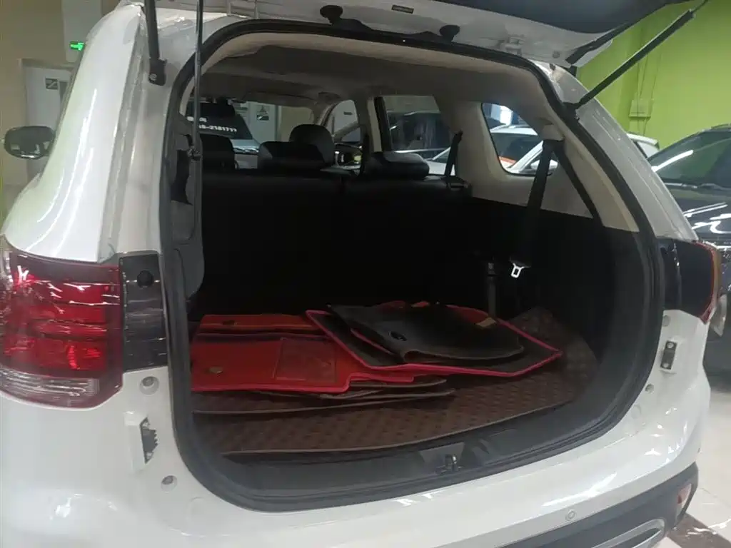 Mitsubishi Outlander 2019 — фото 19