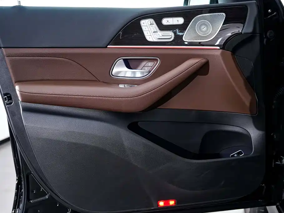 Mercedes-Benz GLE 2025 — фото 18