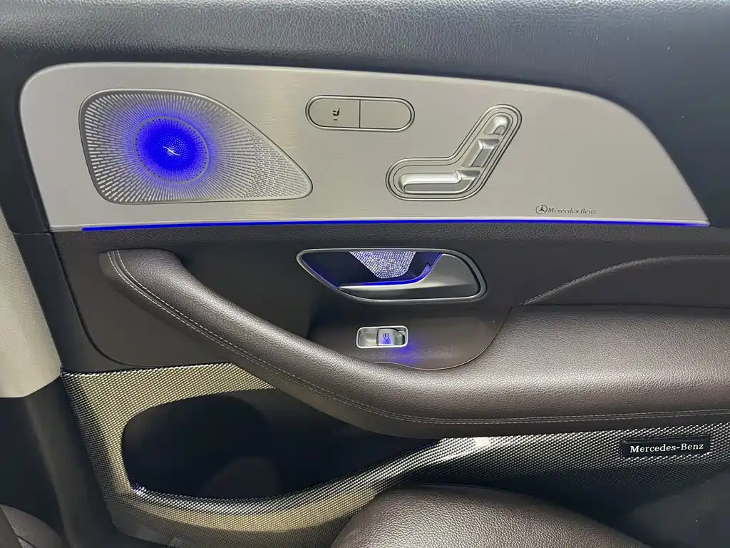 Mercedes-Benz GLE 2021 — фото 36