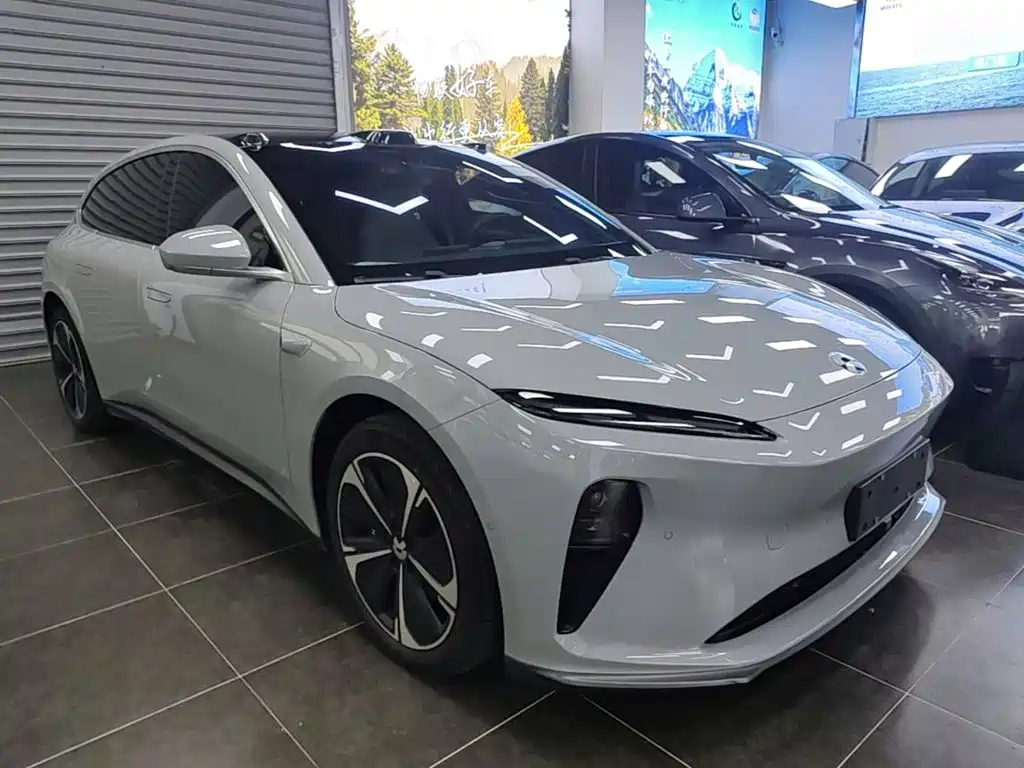 NIO ET5T 2024