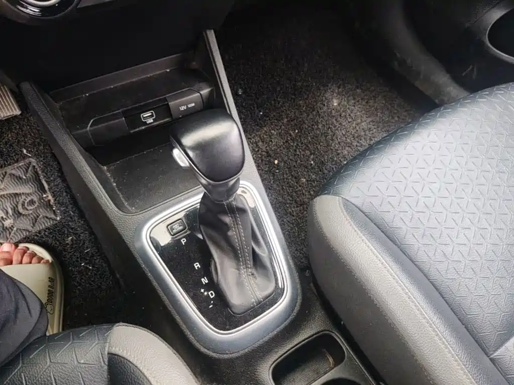 Kia KX1 2019 — фото 14