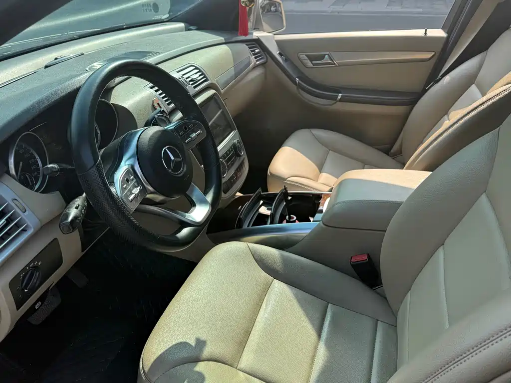 Mercedes-Benz R-Class 2012 — фото 11
