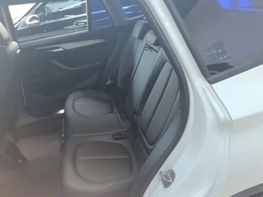BMW X1 2017 — фото 17