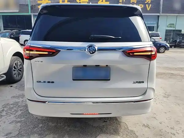 Buick GL8 2023