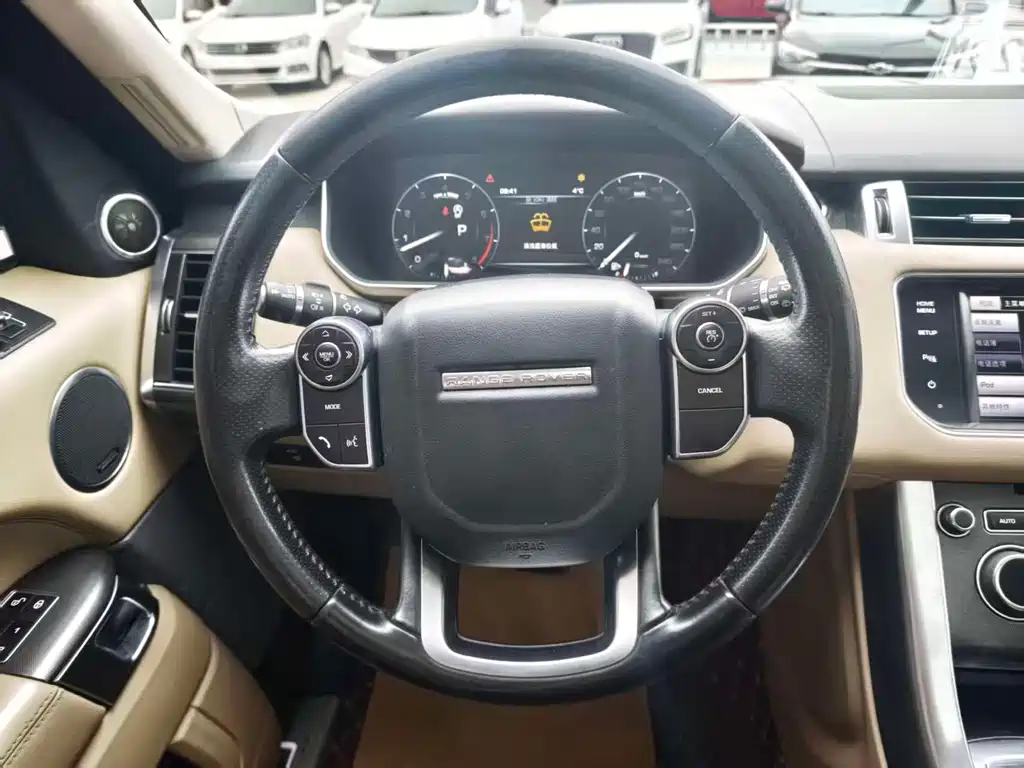 Land Rover Sport 2015 — фото 11