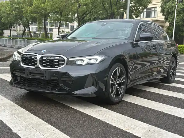BMW 3 Series 2024