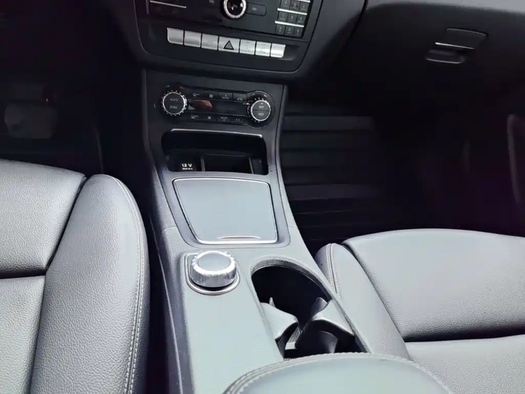 Mercedes-Benz B-Class 2016 — фото 14