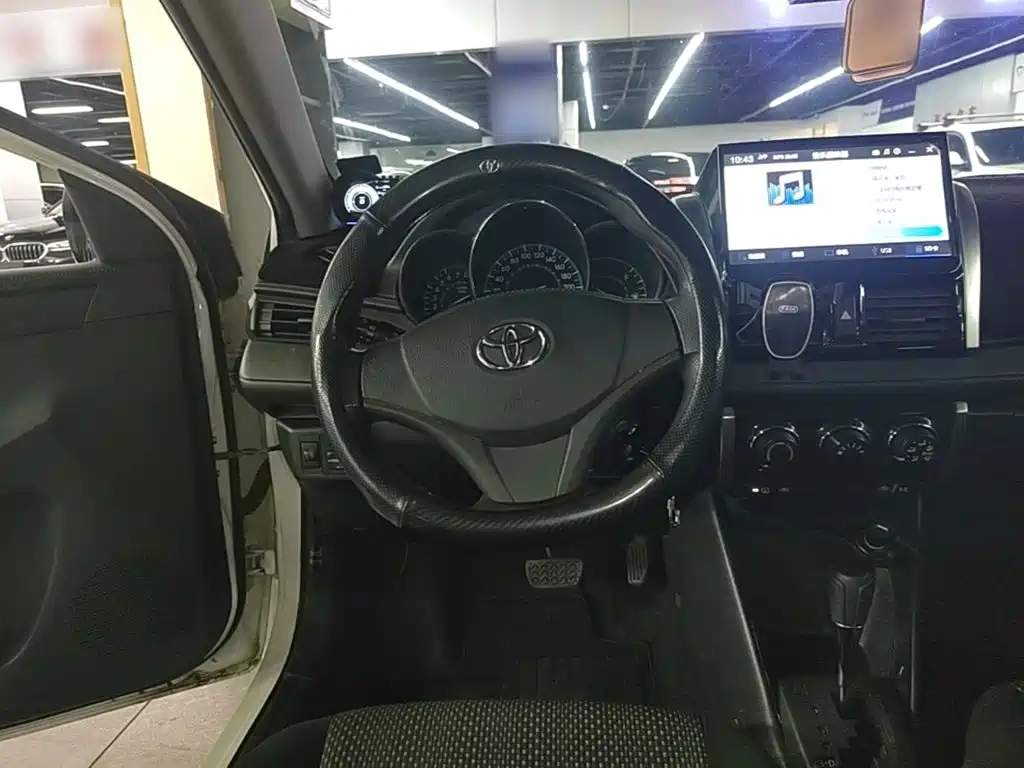 Toyota Vios 2016 — фото 11