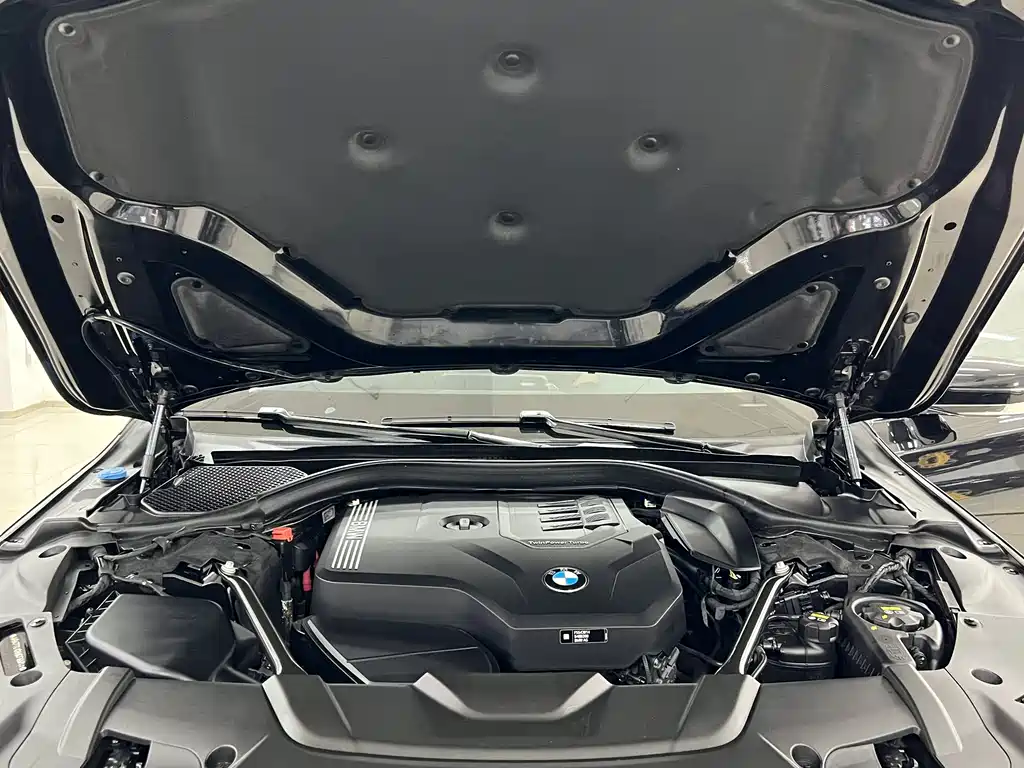 BMW 7 Series 2020 — фото 16