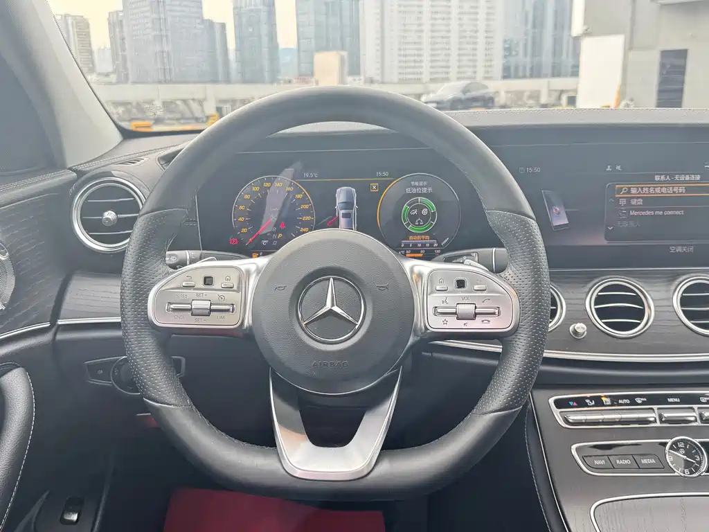 Mercedes-Benz E-Class 2020 — фото 10