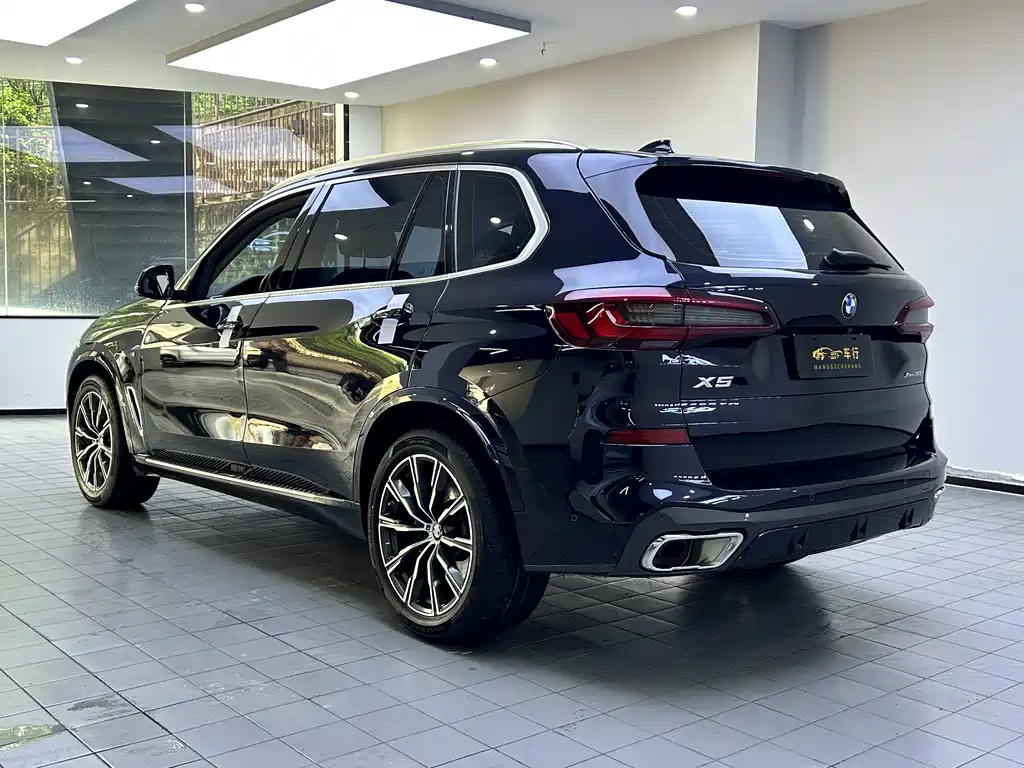 BMW X5 2023 — фото 10