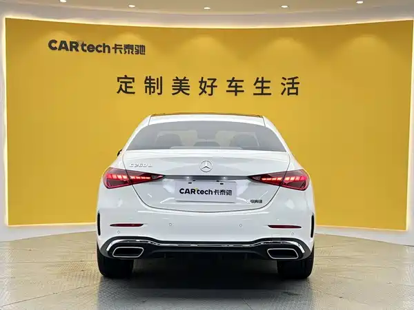Mercedes-Benz C-Class 2025