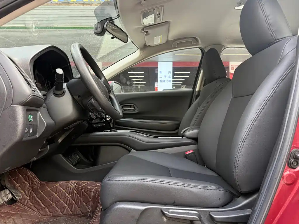 Honda Vezel 2016