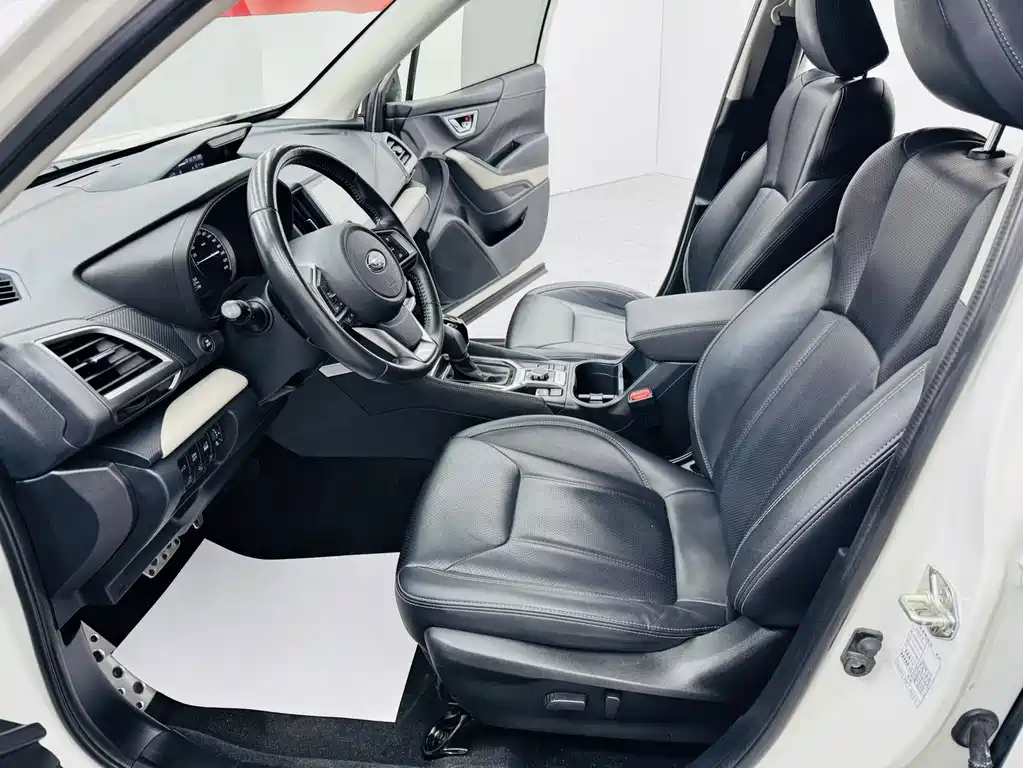 Subaru Forester 2022