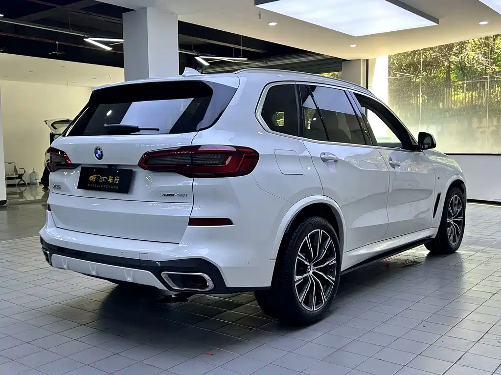 BMW X5 2020 — фото 9