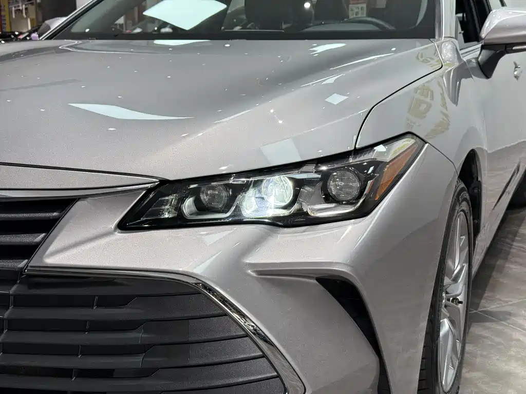 Toyota Avalon 2021 — фото 31