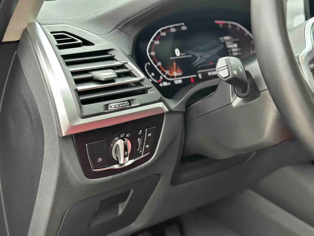 BMW X3 2022 — фото 13