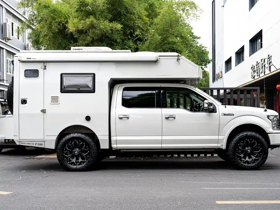 Ford F-150 Raptor 2020 — фото 3