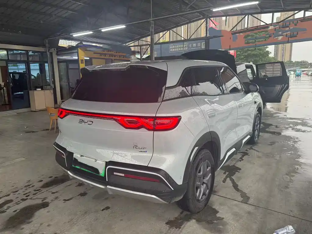 BYD Yuan UP 2024