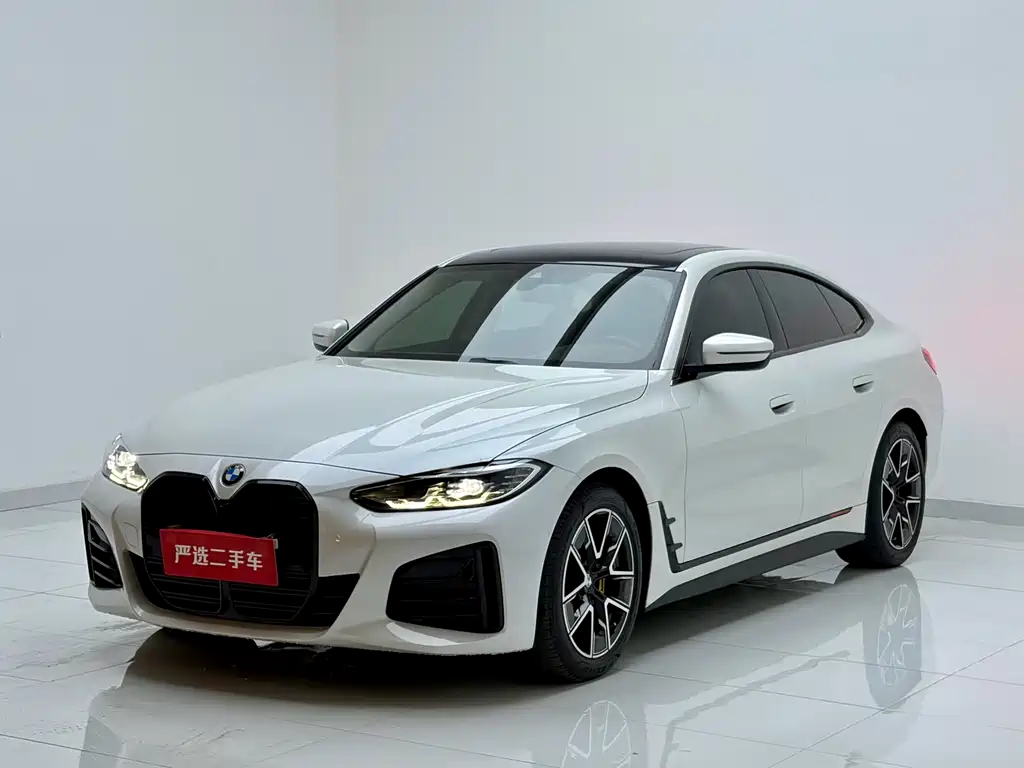 BMW 4 Series 2022 — фото 1