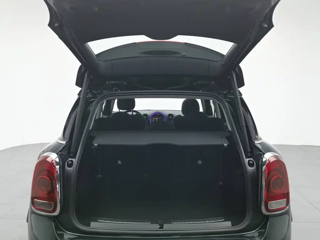 MINI Countryman 2018 — фото 16