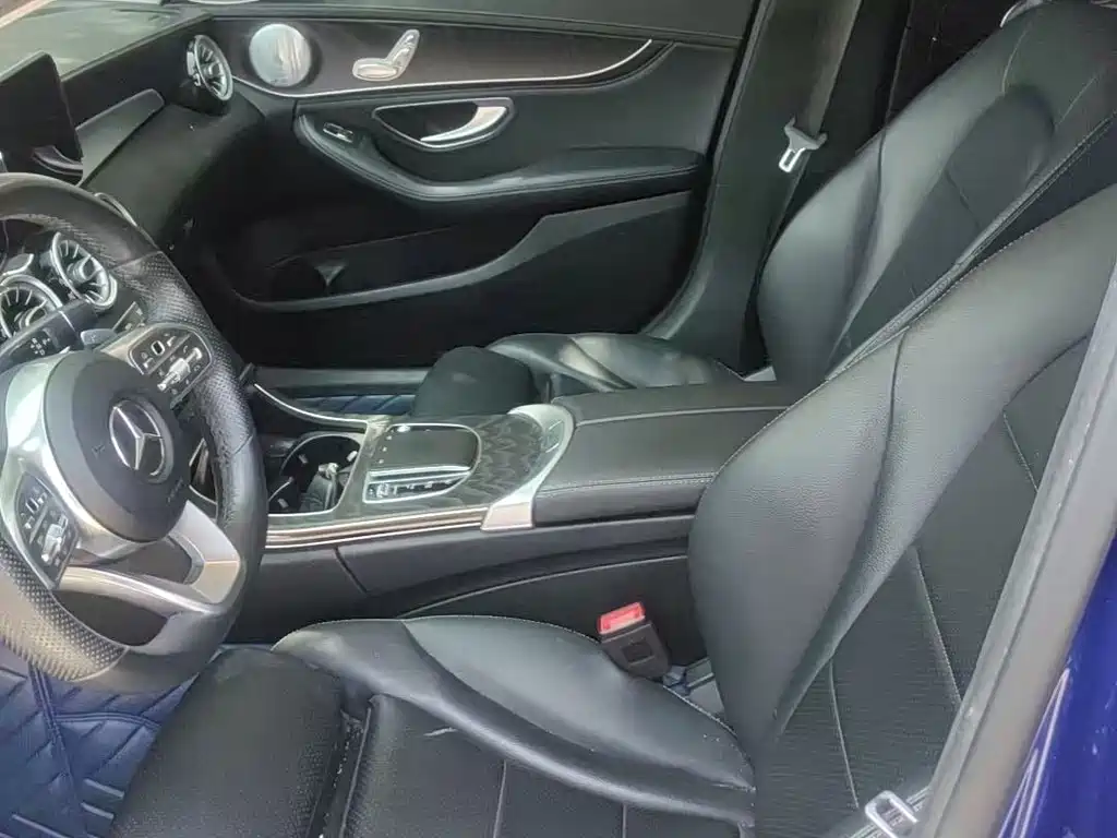 Mercedes-Benz C-Class 2021