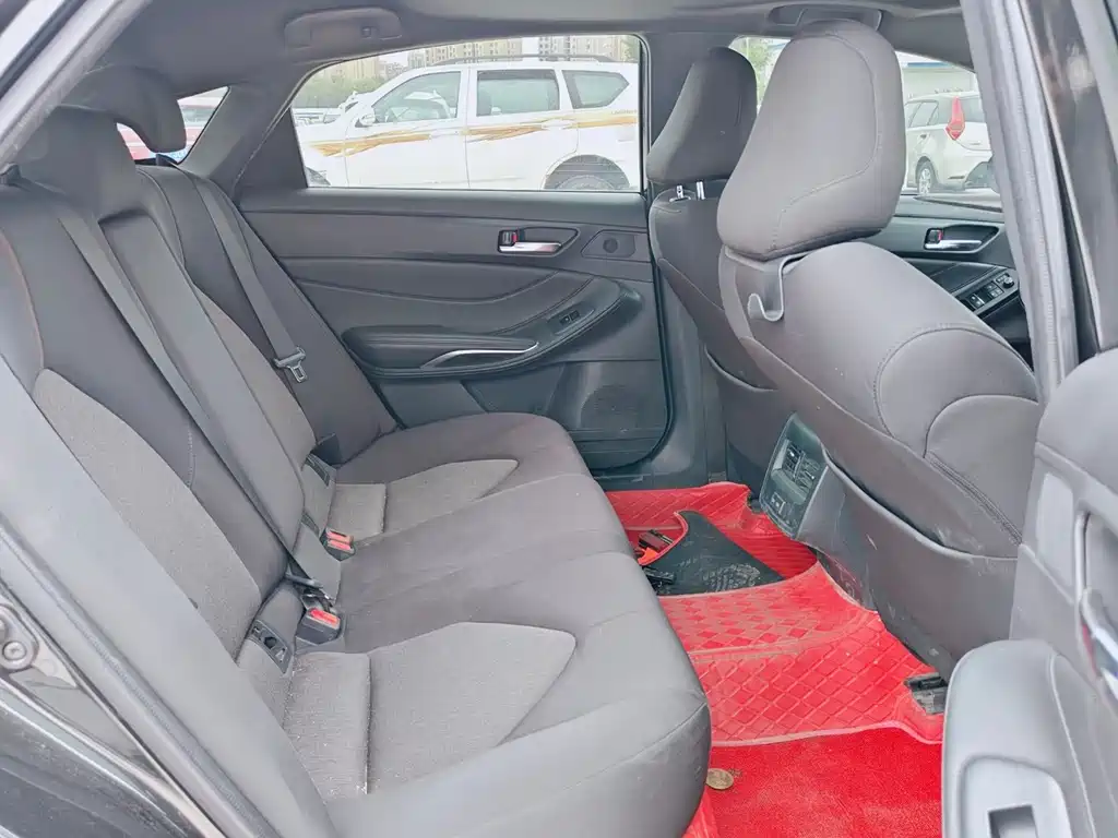 Toyota Avalon 2022
