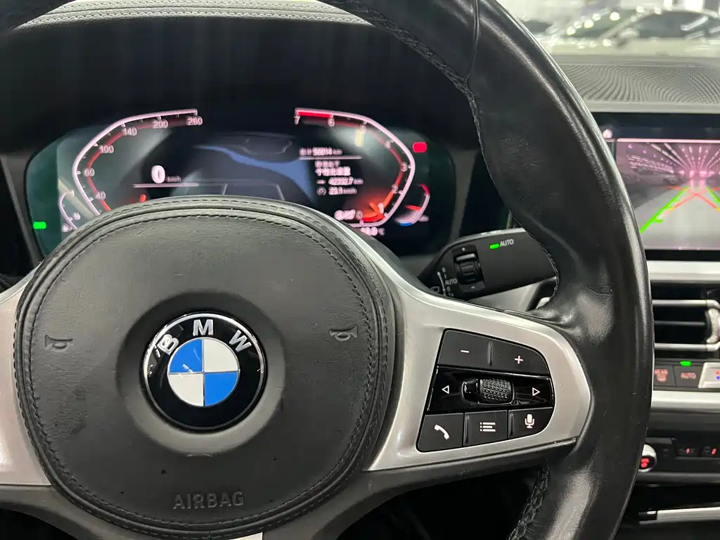 BMW 3 Series 2020 — фото 18