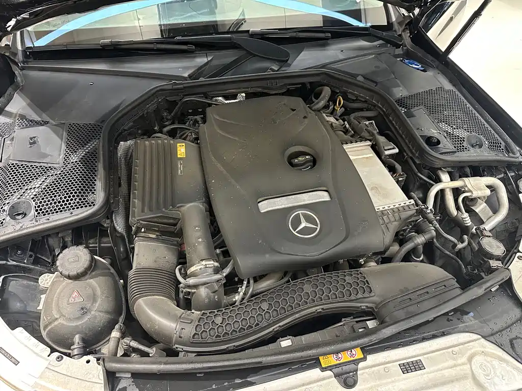 Mercedes-Benz C-Class 2018 — фото 14
