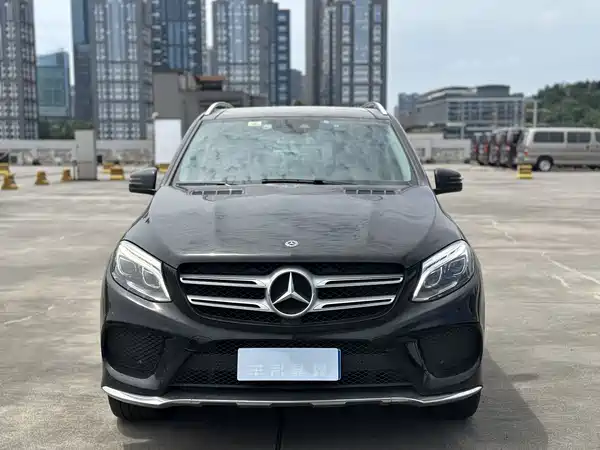 Mercedes-Benz GLE 2016