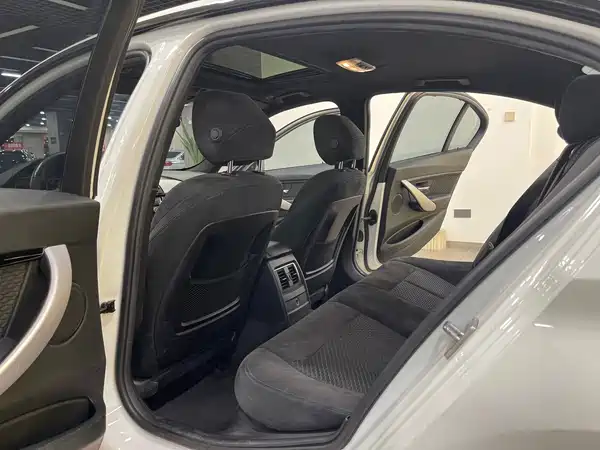 BMW 3 Series 2017