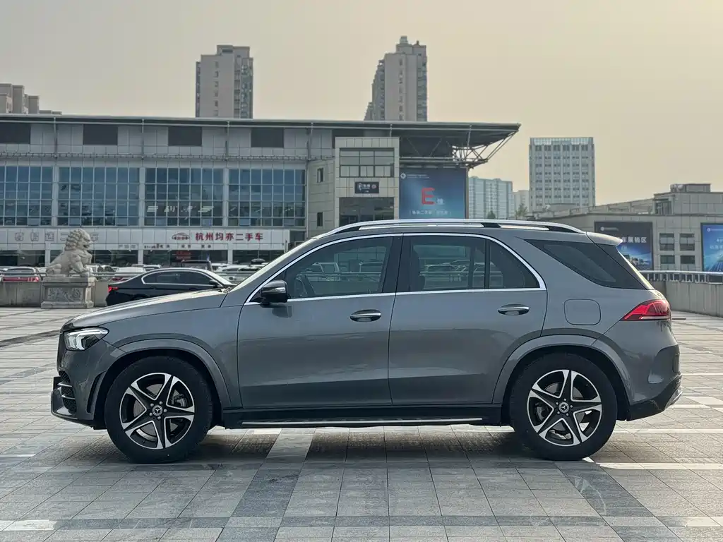 Mercedes-Benz GLE New Energy 2022 — фото 3