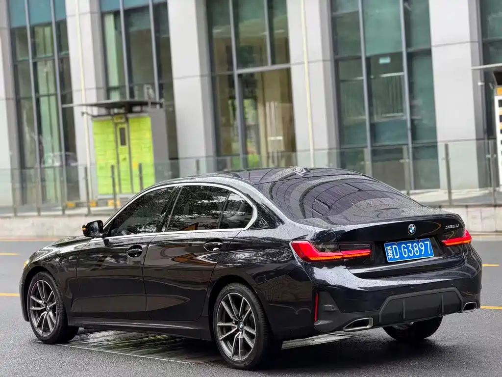 BMW 3 Series 2022