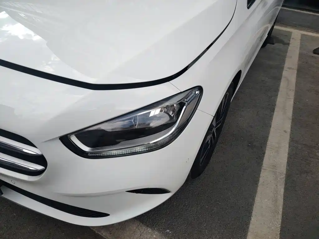 Mercedes-Benz B-Class 2022