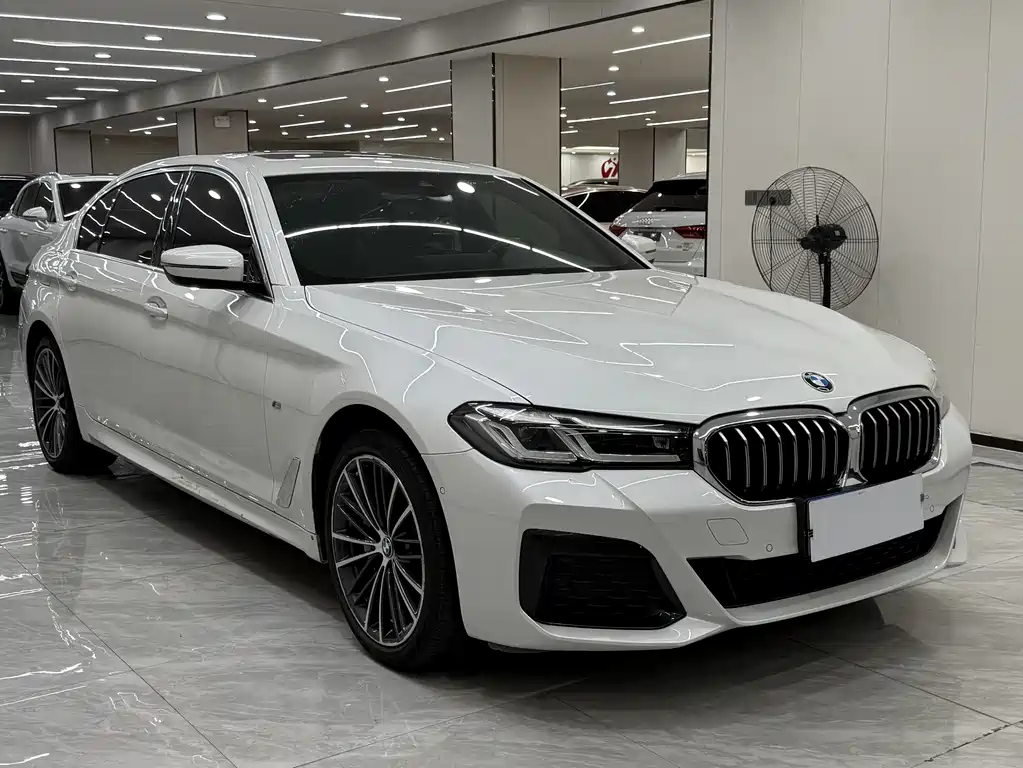 BMW 5 Series 2022
