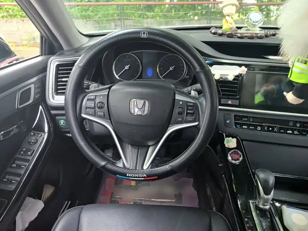 Honda Spirior 2018 — фото 11
