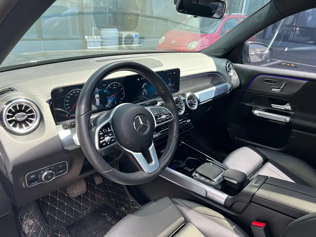 Mercedes-Benz GLB 2021 — фото 4