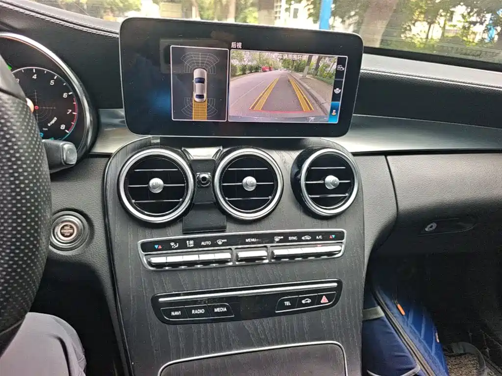 Mercedes-Benz C-Class 2020 — фото 13