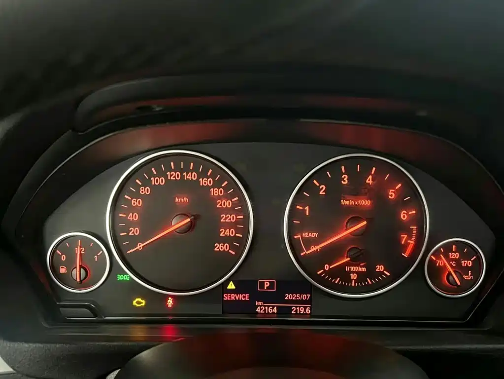 BMW 3 Series 2016