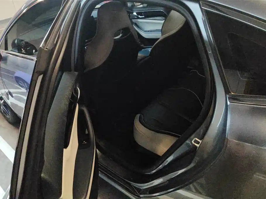BYD Qin PLUS 2022 — фото 11
